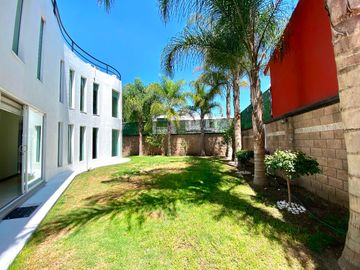 CASA EN VENTA JARDINES DE ZAVALETA, ZONA RECTA CHOLULA, PUEBLA