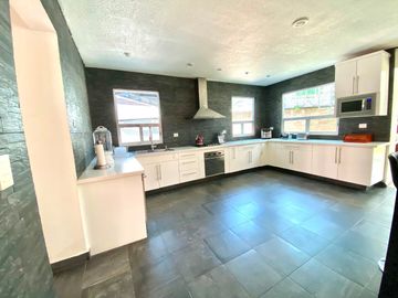 CASA EN VENTA JARDINES DE ZAVALETA, ZONA RECTA CHOLULA, PUEBLA