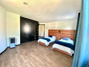 CASA EN VENTA JARDINES DE ZAVALETA, ZONA RECTA CHOLULA, PUEBLA