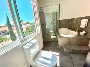 CASA EN VENTA JARDINES DE ZAVALETA, ZONA RECTA CHOLULA, PUEBLA