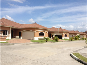 CASA 3 RECMARAS 744 M2 DE TERRENO, EN COSTA SUR