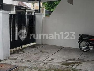 Rumah 1 Lantai Perum Swan Regency Sidoarjo - Drm232apd