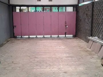 Rumah Ciledug beserta Kontrakan 2 Pintu Strategis Bebas Banjir