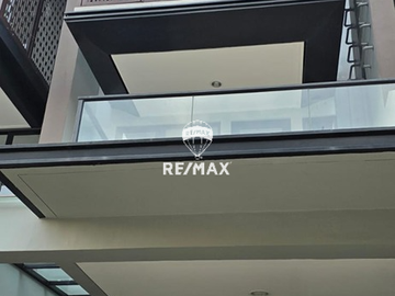 Rumah Brand New Full Furnished Siap Huni,  tinggal Bawa Koper di Kawasan terdepan Cilandak dekat MRT