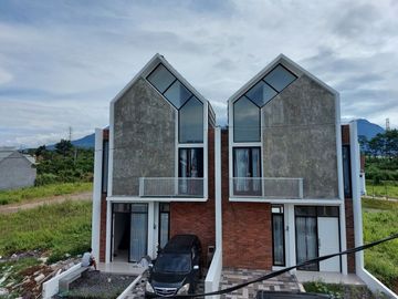 Rumah Murah Desain Villa di Tana Aliya Dau