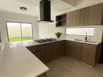 Casa nueva  en venta   fracc viñedos en  Colina Real en Torreón, Coahuila.
