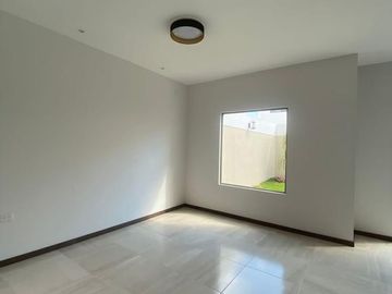 Casa nueva  en venta   fracc viñedos en  Colina Real en Torreón, Coahuila.
