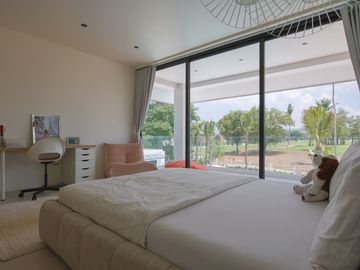 5 Bedrooms Fully Renovated House in Laguna Homes