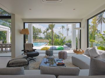 5 Bedrooms Fully Renovated House in Laguna Homes