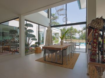 5 Bedrooms Fully Renovated House in Laguna Homes