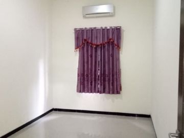 RUMAH MODERN SIAP HUNI DEKAT JAMBON RESTO
