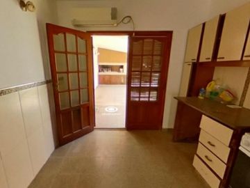CASA EN CALLE OMBU 2374 BARRIO BIMACO
