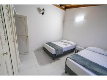 Se Vende o Permuta Hermosa Finca Vía Alcalá