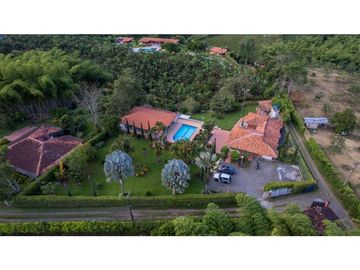 Se Vende o Permuta Hermosa Finca Vía Alcalá