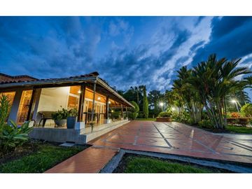 Se Vende o Permuta Hermosa Finca Vía Alcalá
