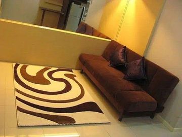 JUAL 1BR Good Condition Apartemen Cosmo Terrace lantai 32