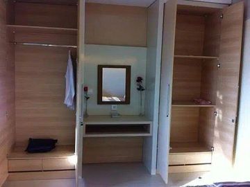 JUAL 1BR Good Condition Apartemen Cosmo Terrace lantai 32