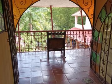 finca en venta en la mesa. Cod V3498