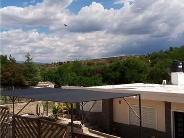 Venta casa + 2 duplex y bajada al rio - Villa Parque Siquiman