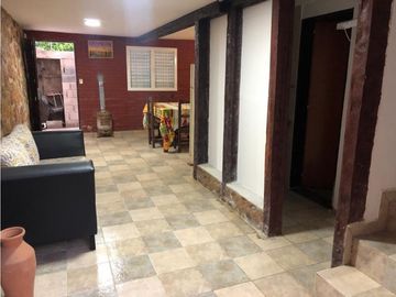 Venta casa + 2 duplex y bajada al rio - Villa Parque Siquiman