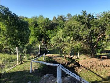 Venta casa + 2 duplex y bajada al rio - Villa Parque Siquiman