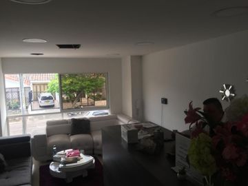 apartaestudio en venta en urbanización la flora. Cod V15600