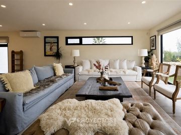 Casa en venta de 5 dorm. en Rinconada Los Andes