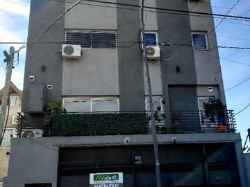 Departamento en venta en Parque Quirno