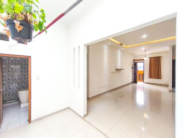 Rumah LB 120 Hadap Timur 5 Mnt ke Gerbang Tol Balaraja Timur J-20982
