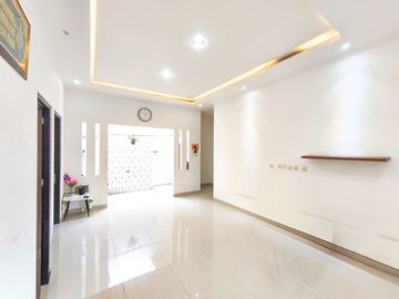 Rumah LB 120 Hadap Timur 5 Mnt ke Gerbang Tol Balaraja Timur J-20982