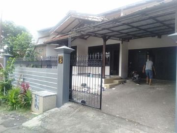 Rumah dijual dekat kampus di bantaran suhat lowokwaru kota Malang