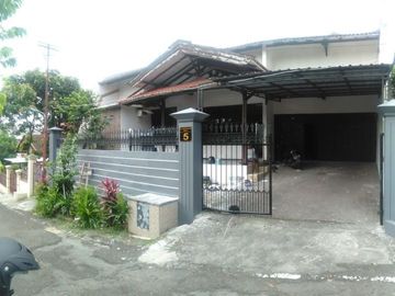 Rumah dijual dekat kampus di bantaran suhat lowokwaru kota Malang