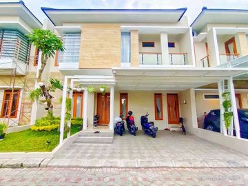 Rumah Mewah Dalam Perumahan One Gate Jalan Palagan Jongke