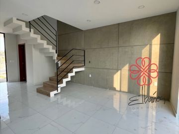 Casa Elbaínes 3 en Venta en Villa de Álvarez, Colima