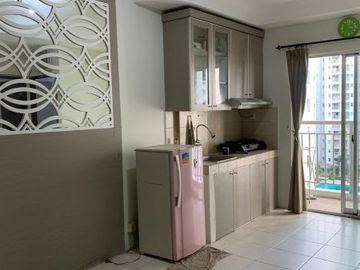 Disewakan Apartemen Mediterania Garden Residences 2, 2BR Semi Furnish