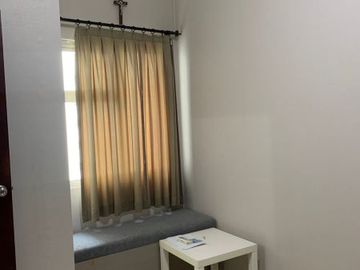 Disewakan Apartemen Mediterania Garden Residences 2, 2BR Semi Furnish