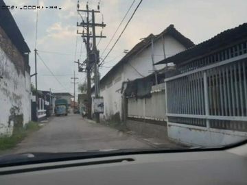 Rumah Kemlaten Raya Mastrip ROW JALAN 6M