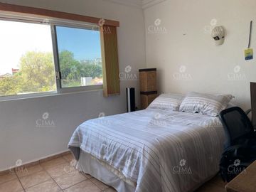 Venta casa en Fraccionamiento Lomas del Sol - V321