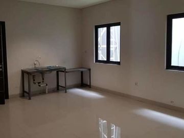 Rumah 2 Lantai Cipta Graha Gunung Batu Kotamadya Bandung