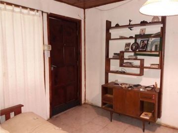 CASA 4 AMB EN GLORIA DE LA PEREGRINA (SIERRA DE LOS PADRES)