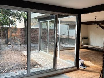 Casa PH en venta en Hurlingham