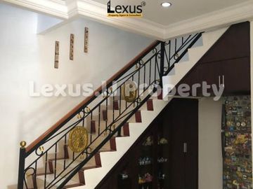 Dijual Rumah 2 lantai di Komplek Duren Jaya, Bekasi Timur.