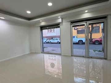 EN ARRIENDO LOCAL COMERCIAL CENTRO DE TALCA 5 OTE 1 Y 2 SUR