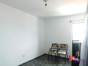 Entre Rios Y Balcarce-departamento-venta