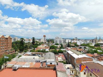 Entre Rios Y Balcarce-departamento-venta