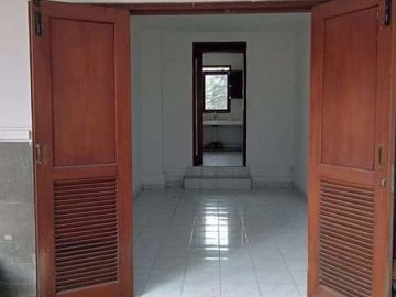 Rumah besar pondok hijau gegerkalong dekat ciwaruga, setiabudi bandung