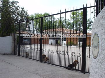 CASA EN VENTA  EN TEQUISQUIAPAN EN GRANJAS RESIDENCIALES. Amanda