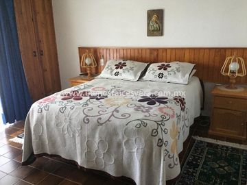 CASA EN VENTA  EN TEQUISQUIAPAN EN GRANJAS RESIDENCIALES. Amanda
