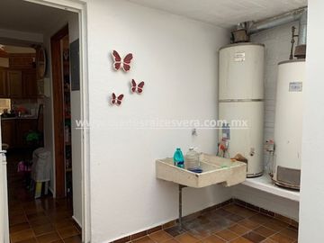 CASA EN VENTA  EN TEQUISQUIAPAN EN GRANJAS RESIDENCIALES. Amanda