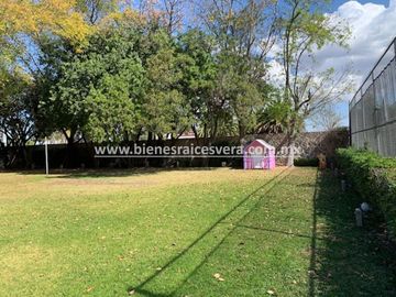 CASA EN VENTA  EN TEQUISQUIAPAN EN GRANJAS RESIDENCIALES. Amanda
